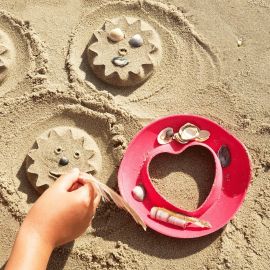 Zand- & badspeeltje Love shaper - sweet pink