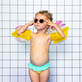 Zonnebril Little Kids SUN WaZZ - Pomplemoes roze