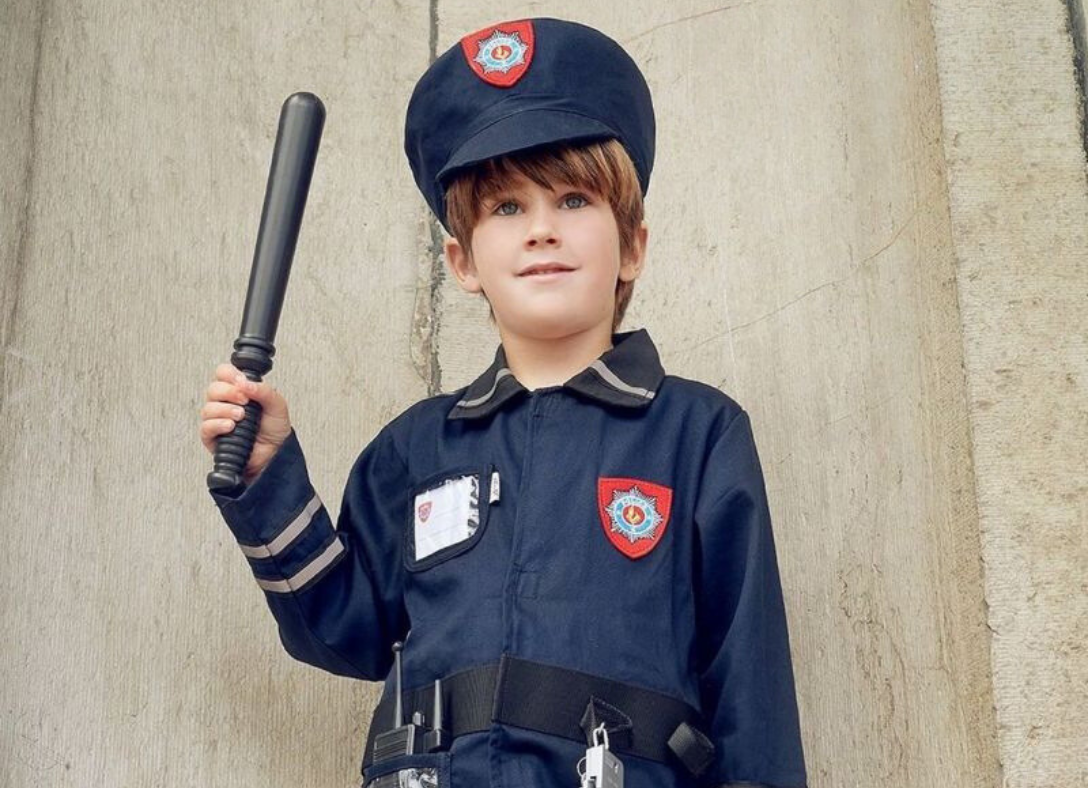 politieagente meisje en politieagent jongen